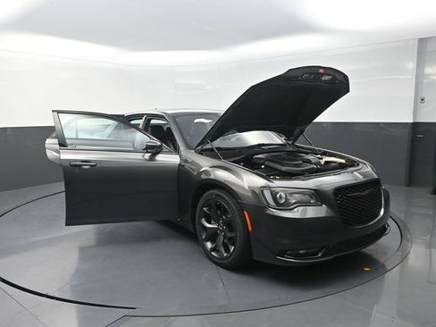 Used 2023 Chrysler 300 S RWD image 39