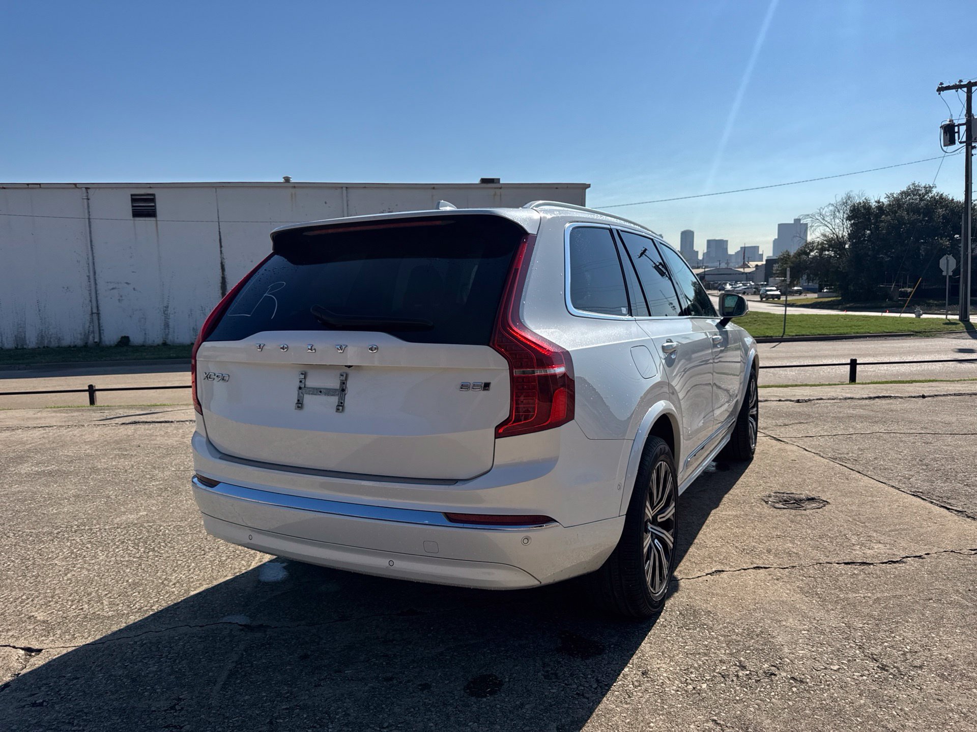 Used 2024 Volvo XC90 B5 Plus w/ Protection Package Premier AWD/4WD image 5