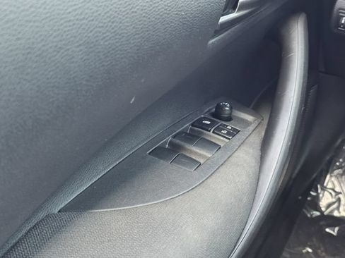 Used 2024 Toyota Corolla LE FWD image 16