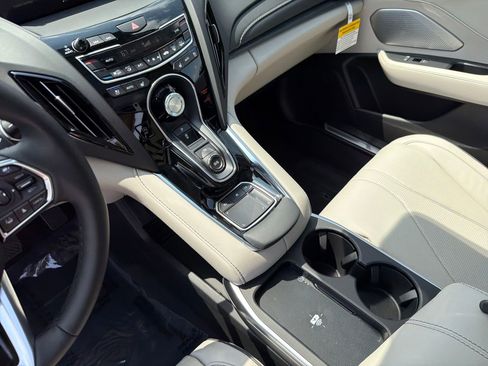 New 2026 Acura RDX SH-AWD w/ Advance Package image 17