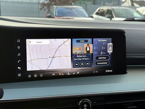 Certified 2025 Nissan Murano SL image 29