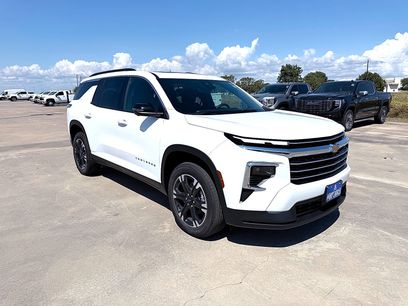 New 2027 Chevrolet Traverse LT w/ Sun and Wheel Package