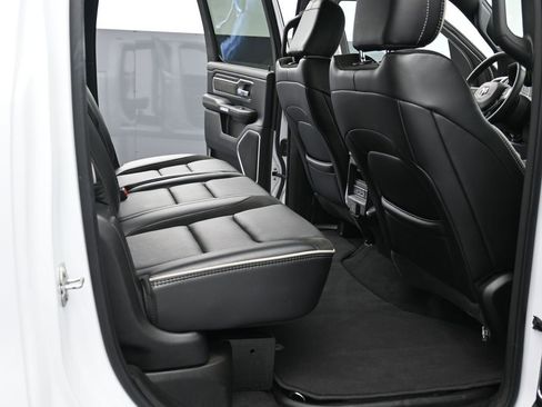 Used 2025 RAM 1500 Laramie image 25