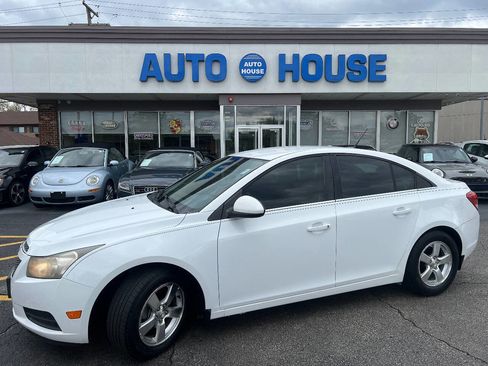 Used 2014 Chevrolet Cruze LT FWD image 7
