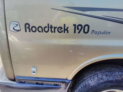 Used 2010 Chevrolet Express 3500 Extended w/ Power Package image 7