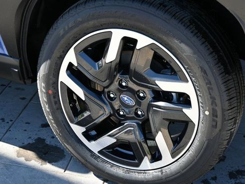 New 2025 Subaru Forester Limited image 12