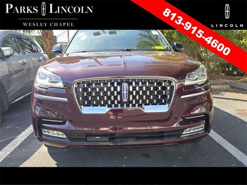 Used 2023 Lincoln Aviator Grand Touring w/ Equipment Group 301A image 3