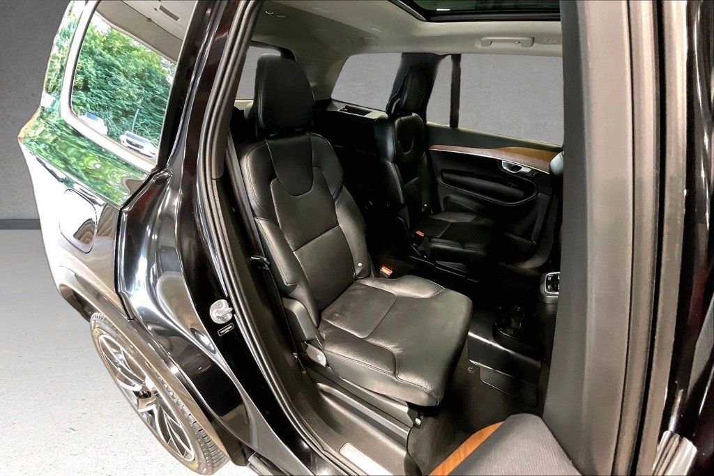 Certified 2024 Volvo XC90 B6 Plus AWD/4WD image 26