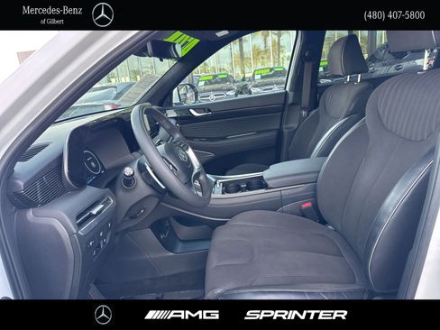 Used 2025 Hyundai Palisade Calligraphy AWD/4WD image 9