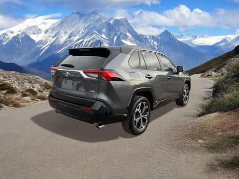 Used 2023 Toyota RAV4 XSE w/ Weather Package image 5