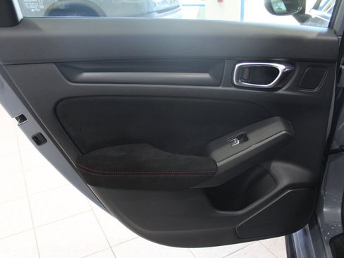 Certified 2024 Honda Civic Type R image 14