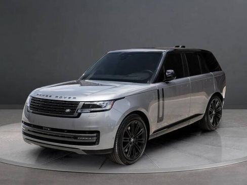 Used 2025 Land Rover Range Rover Autobiography AWD/4WD image 1