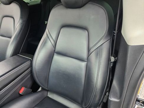 Used 2021 Tesla Model 3 Standard Range Plus image 16