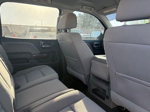 Used 2018 GMC Sierra 1500 SLE w/ SLE Value Package image 7