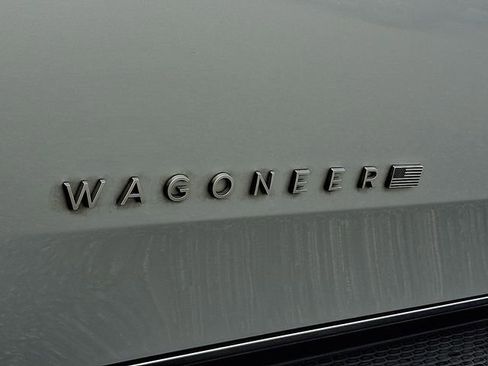 Used 2022 Jeep Wagoneer Series II w/ Premium Group I image 29