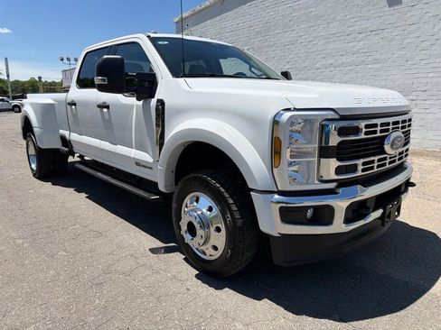 Used 2026 Ford F450 XLT w/ 360-Degree Camera Package AWD/4WD image 8