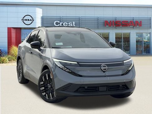 New 2026 Nissan Leaf Platinum+ w/ Cargo Package (Platinum+) image 1
