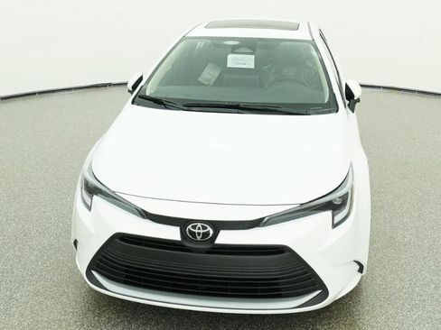 New 2026 Toyota Corolla XLE FWD image 19