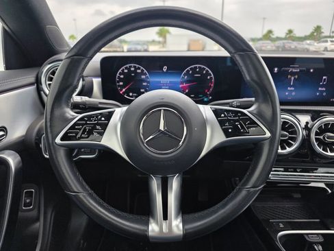 Used 2025 Mercedes-Benz CLA 250 image 10