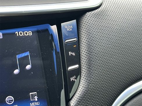 Used 2016 Cadillac XTS Luxury image 28