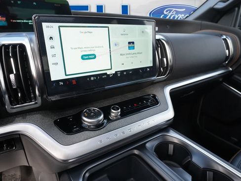 New 2026 Ford Expedition Tremor image 11