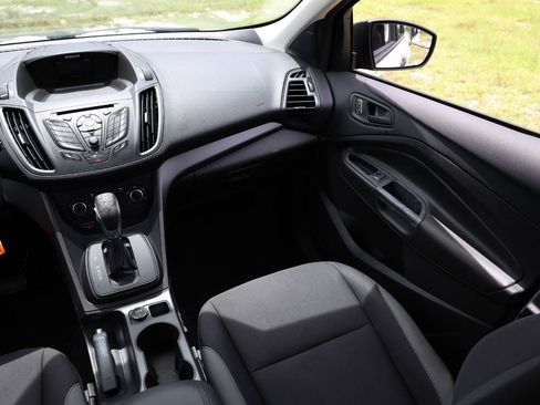 Used 2016 Ford Escape S FWD image 22