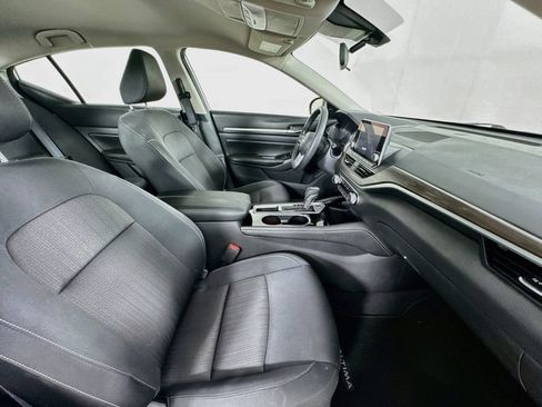 Used 2023 Nissan Altima 2.5 SV FWD image 33