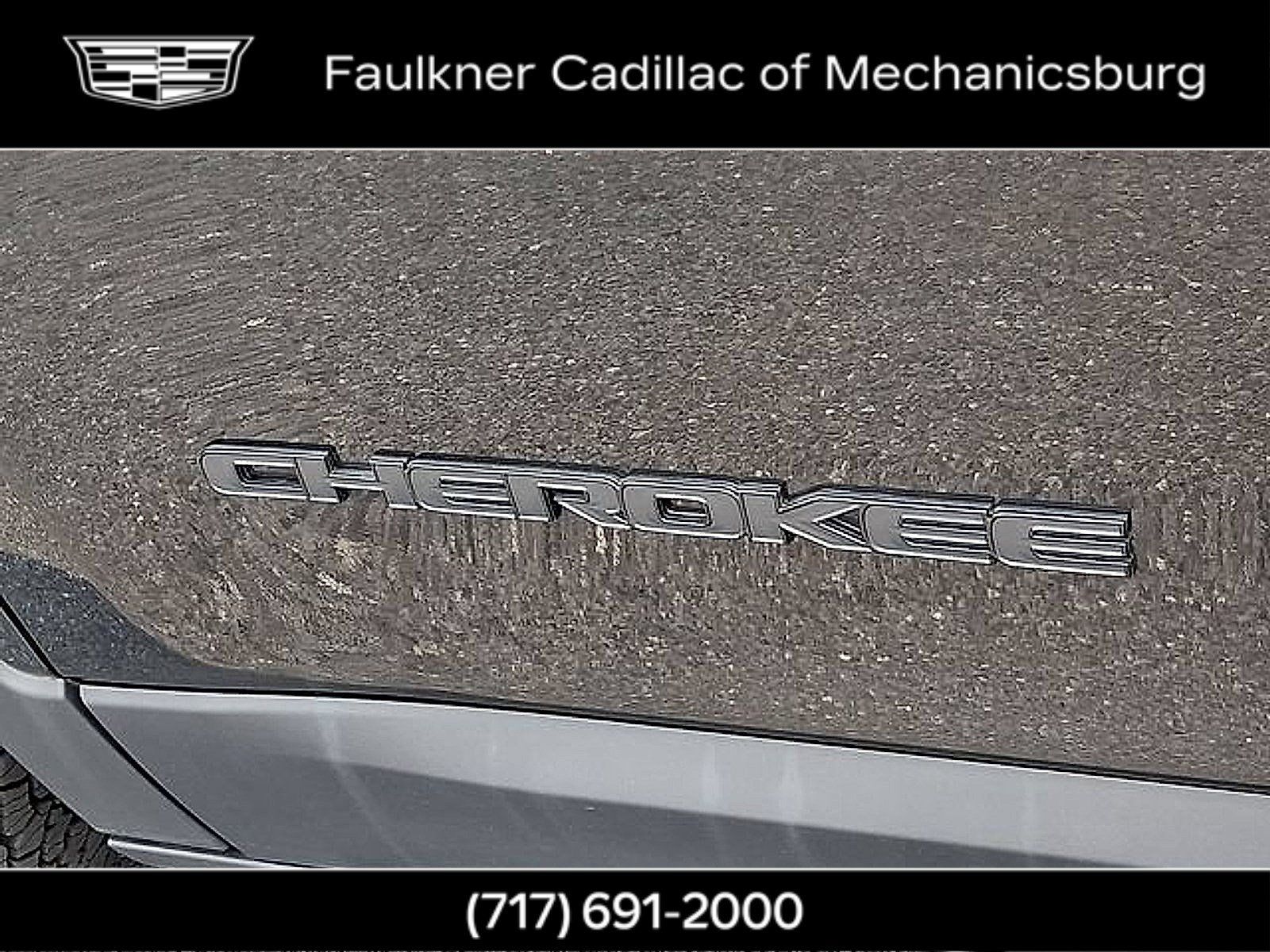 Used 2023 Jeep Cherokee Altitude Lux AWD/4WD image 48