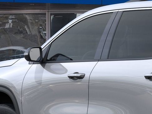 New 2026 Chevrolet Traverse LT AWD/4WD image 12