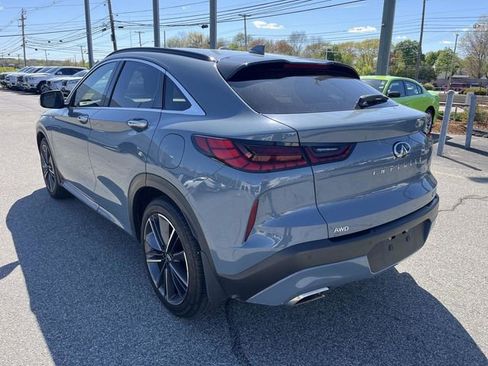 Certified 2025 INFINITI QX55 Luxe w/ Cargo Package AWD/4WD image 5