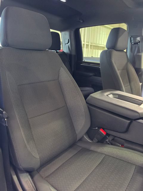 Used 2025 Chevrolet Silverado 2500 LT w/ Convenience Package AWD/4WD image 26