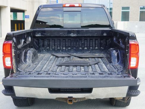 Used 2017 Chevrolet Silverado 1500 LTZ w/ Sport Package AWD/4WD image 31