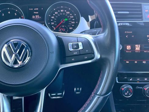 Used 2019 Volkswagen GTI SE w/ SE Experience Package image 17