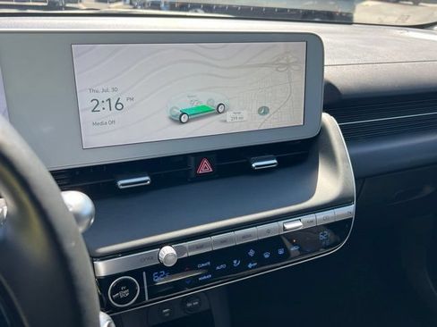 Certified 2024 Hyundai Ioniq 5 SEL RWD image 17