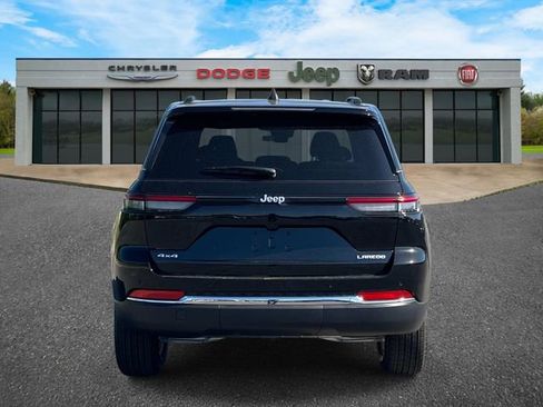 New 2026 Jeep Grand Cherokee Laredo AWD/4WD image 5