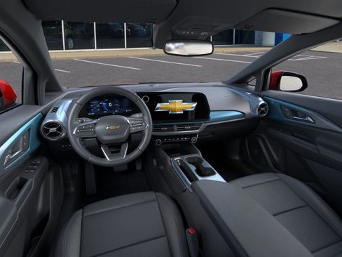 New 2026 Chevrolet Equinox EV LT FWD image 15