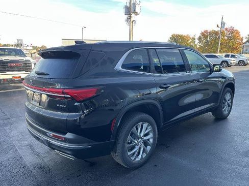 New 2026 Buick Enclave Preferred image 5