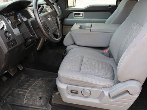 Used 2011 Ford F150 XLT w/ XLT Chrome Pkg image 14