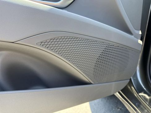 New 2025 Hyundai Elantra SEL image 29