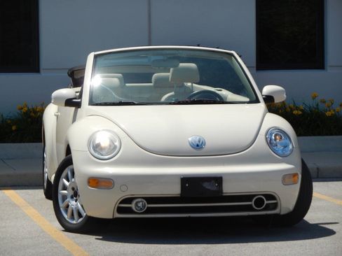 Used 2005 Volkswagen Beetle GLS image 5