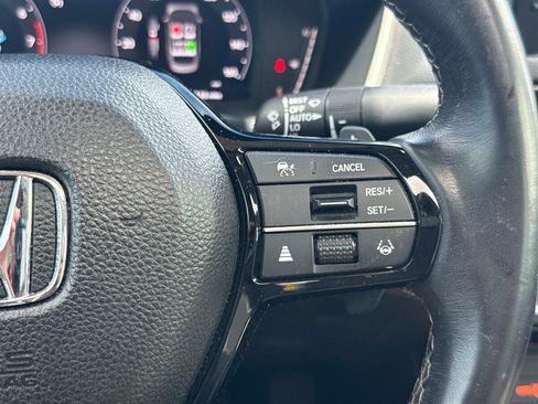 Used 2024 Honda Civic Touring image 27