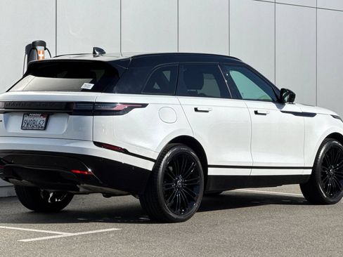 Used 2026 Land Rover Range Rover Velar Dynamic SE AWD/4WD image 5
