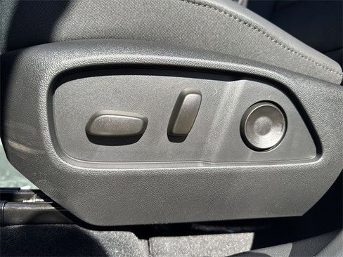 New 2026 GMC Terrain Elevation w/ Elevation Premium Package image 12