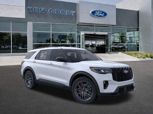 New 2026 Ford Explorer ST-Line image 1