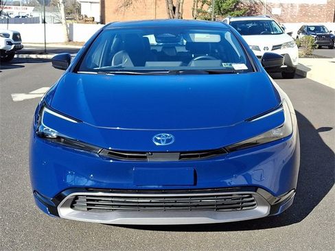 Certified 2023 Toyota Prius Limited image 2
