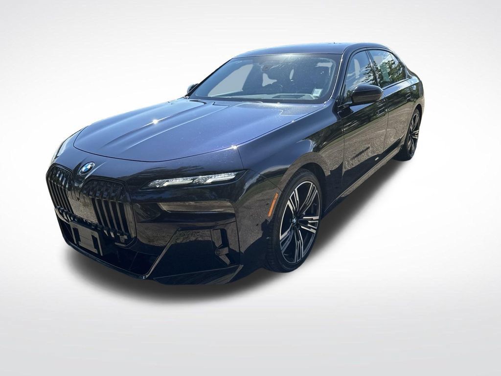 Used 2024 BMW 760i xDrive w/ Executive Package AWD/4WD image 27