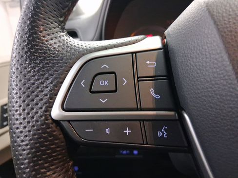 Used 2021 Toyota Sienna Limited image 14