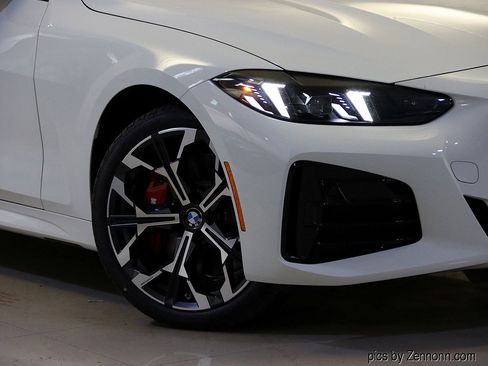 New 2026 BMW 430i xDrive Coupe w/ M Sport Package image 3