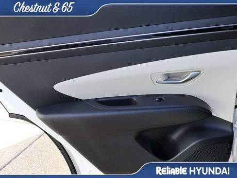 Certified 2024 Hyundai Tucson SEL FWD image 17