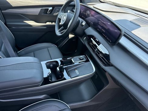 New 2025 Buick Enclave Preferred w/ Power Package image 14